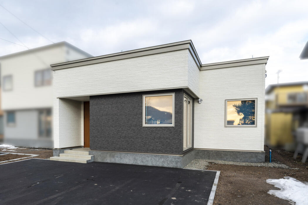 住研ハウスのモデルハウス_2025豊川町平屋モデルハウス_外観